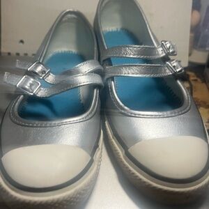 Converse All Star Dainty Mary Jane in silver leather sz 7